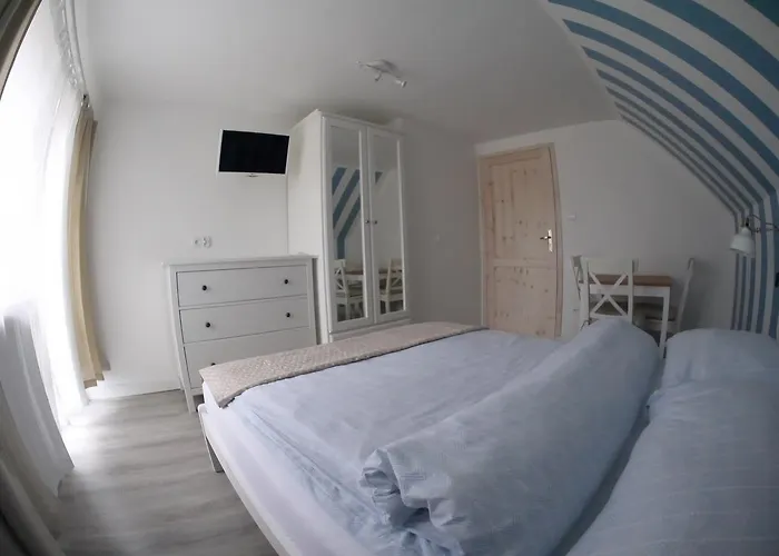 Bajkowy Las * Pobierowo